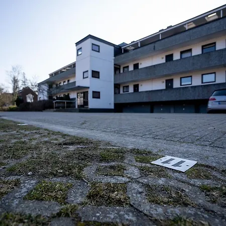 Schuetzenweg 4 Ankerplatz 11 *